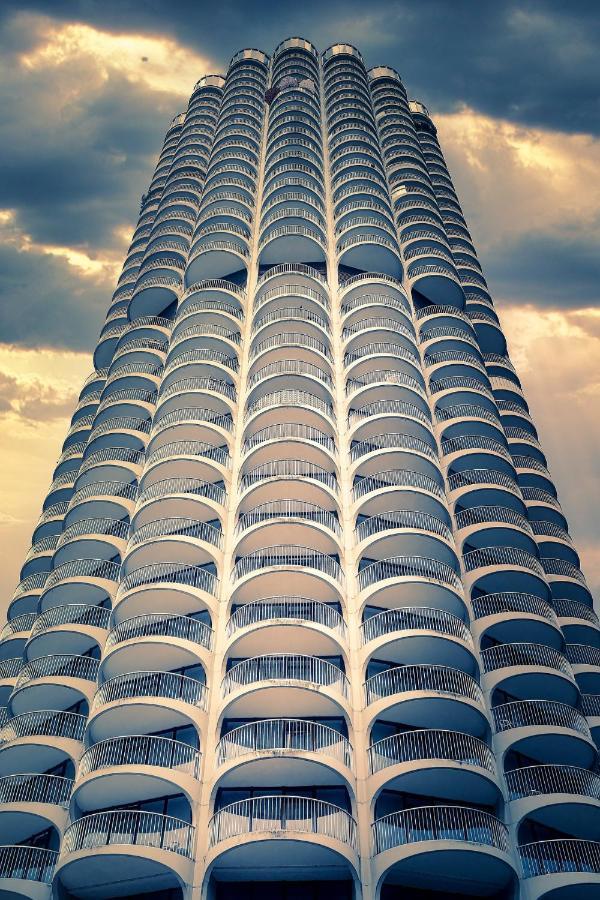 Augsburg Hotelturm Kültér fotó